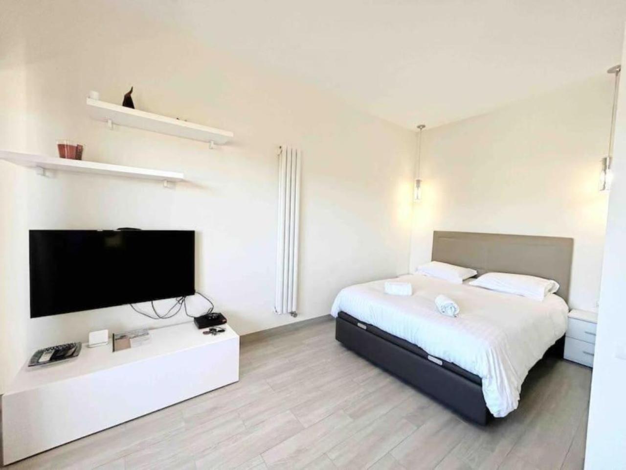 Il Gioiello : Apt 2 Pers, Clim, Piscine, Parking Antibes Exterior foto